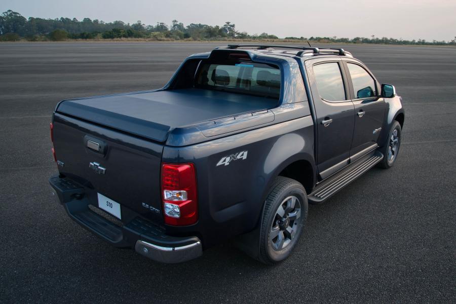  Chevrolet S10 100 Years Double Cab 2017 года  (фото 9 из 9)